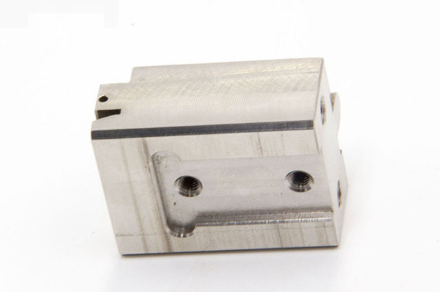 工業鋁型材框架在當今為什么這么受歡迎