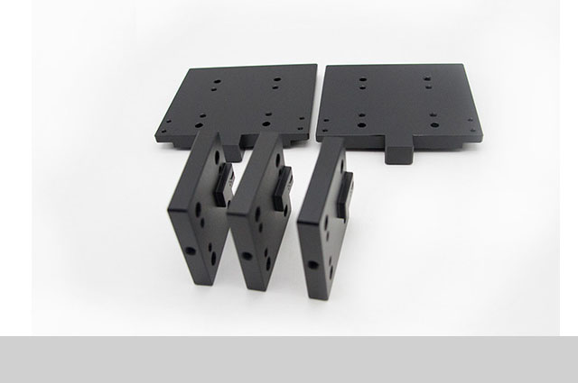 電子行業中的鋁合金邊框定制加工受歡迎的原因有哪些?