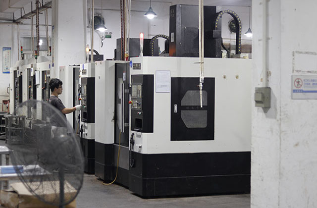 CNC數(shù)碼零件加工與一般數(shù)控加工相比有什么優(yōu)點(diǎn)？